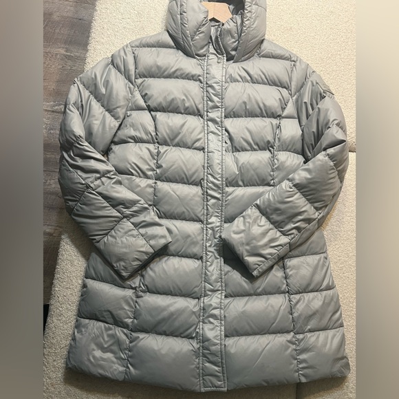 Lauren Ralph Lauren Women's Silver Puffer Coat - Picture 10 of 14